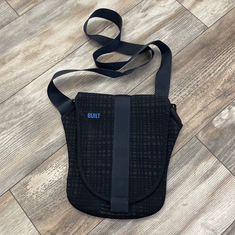 BUILT NY Neoprene Messenger Bag For Ipad Or Similar